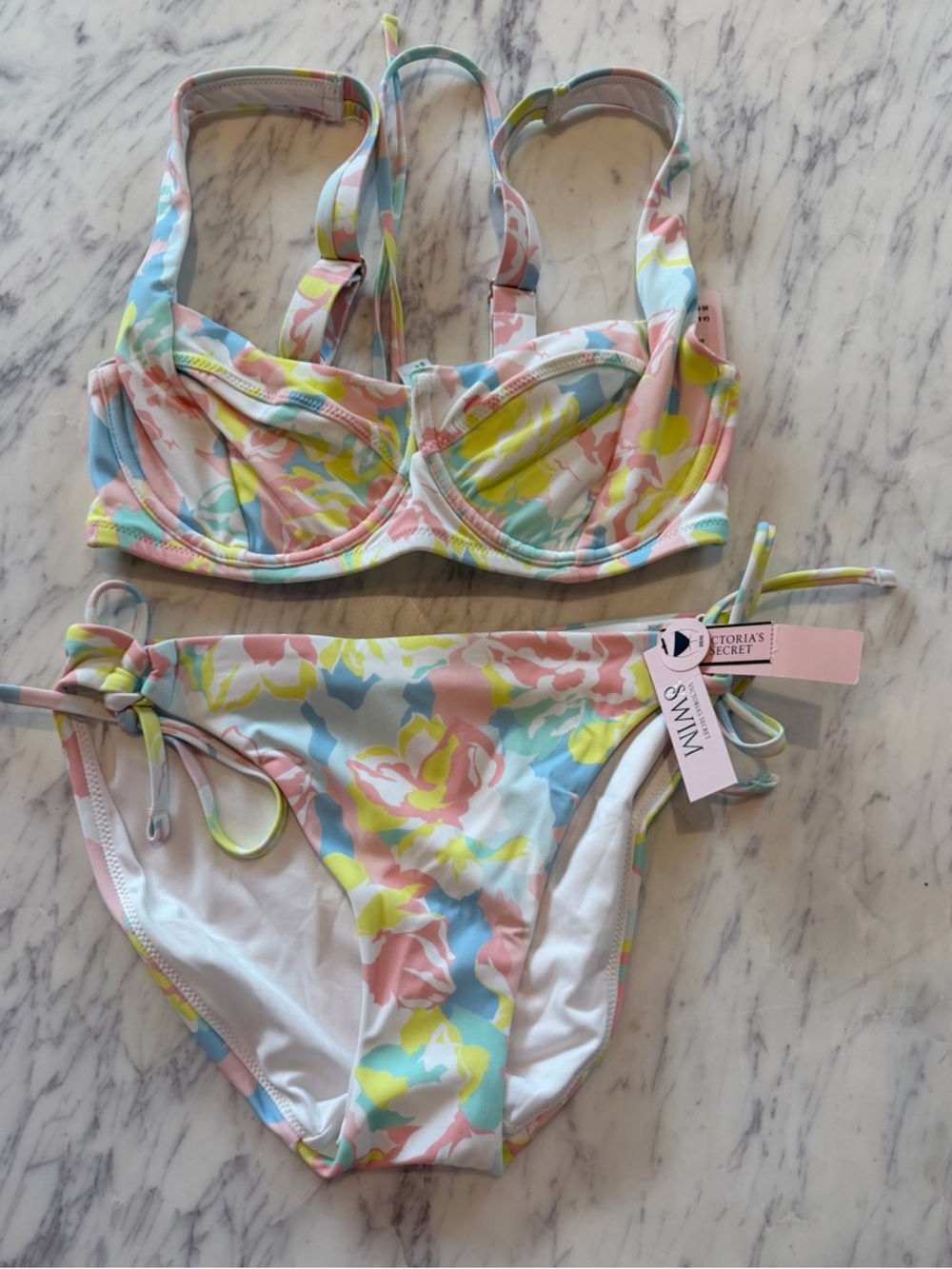 Victoria’s Secret Medium String Bikini Bottom 34D Underwire Top 2 Piece New